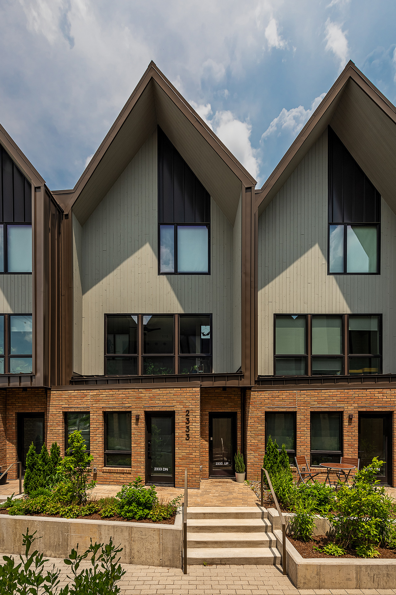04 – W17th – FACADE 04 – W17th – FACADE